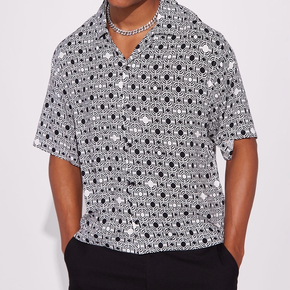 Zara Men's Black and White Patterned Shirt
